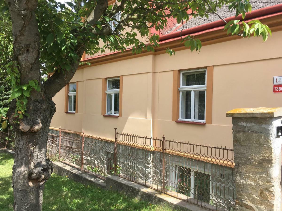 Garden View Apartment Znojmo Kültér fotó